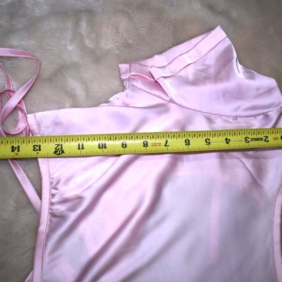 Tulum Sunrise Pink Satin Wrap Crop Top Size Large Short Sleeve Blouse - Picture 13 of 15